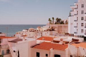 Jak kupić i urządzić wymarzony apartament na Costa del Sol?